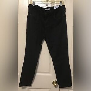 New Sts Blue womens Black Ankle Skinny’s Jeans size 32